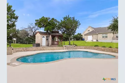 1041 Spanish Trail, New Braunfels, TX 78132 - Photo 37