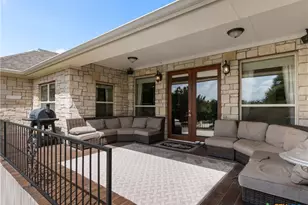 1041 Spanish Trail, New Braunfels, TX 78132 - Photo 35