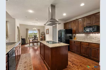 1041 Spanish Trail, New Braunfels, TX 78132 - Photo 15