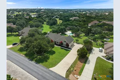 1041 Spanish Trail, New Braunfels, TX 78132 - Photo 5