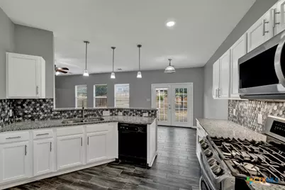 400 Summer Drive, Kyle, TX 78640 - Photo 11