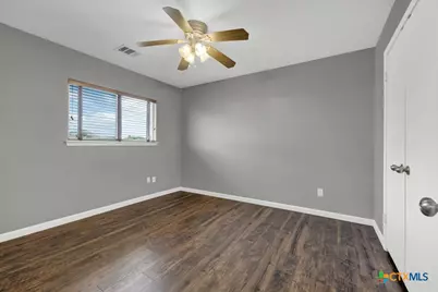 400 Summer Drive, Kyle, TX 78640 - Photo 27