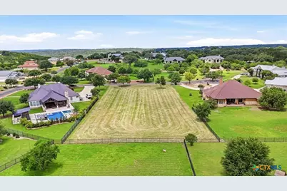158 Gruene Vista Trail, New Braunfels, TX 78132 - Photo 13