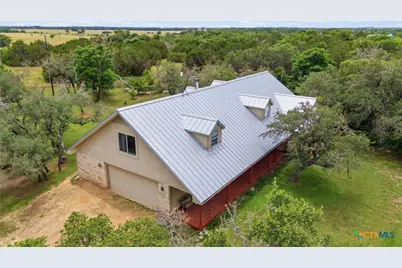 7020 County Road 211, Florence, TX 76527 - Photo 29