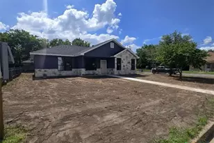 300 S 14th St, Gatesville, TX 76528 - Photo 1