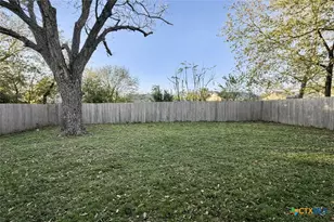 1411 N 10th St, Killeen, TX 76541 - Photo 17