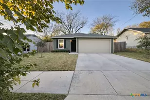 1411 N 10th St, Killeen, TX 76541 - Photo 1