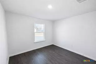 1411 N 10th St, Killeen, TX 76541 - Photo 5