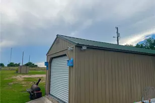 1605 Co Rd 210, Bertram, TX 78605 - Photo 23
