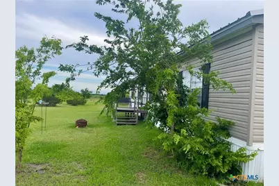 1605 County Road 210, Bertram, TX 78605 - Photo 3