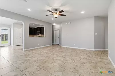 2285 Falcon Way, New Braunfels, TX 78130 - Photo 3