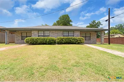 307/309 W 2nd Street, Lampasas, TX 76550 - Photo 1