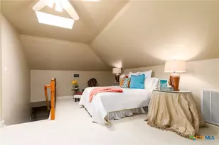 507 S De Leon St, Victoria, TX 77901 - Photo 25