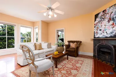 507 S De Leon Street, Victoria, TX 77901 - Photo 11
