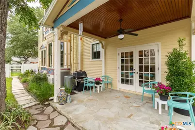 507 S De Leon Street, Victoria, TX 77901 - Photo 35
