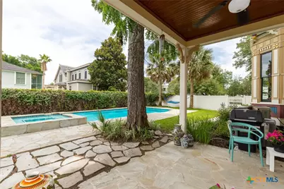 507 S De Leon Street, Victoria, TX 77901 - Photo 33