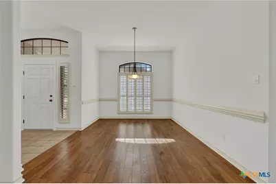 8472 Rolling Acres Trail, Fair Oaks, TX 78015 - Photo 5