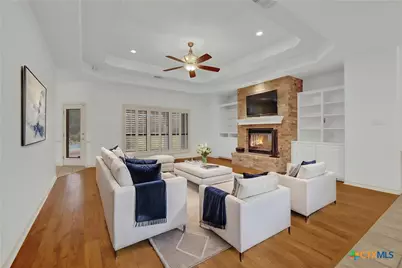8472 Rolling Acres Trail, Fair Oaks, TX 78015 - Photo 7
