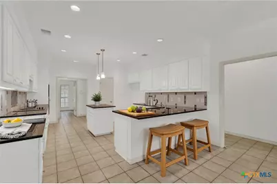 8472 Rolling Acres Trail, Fair Oaks, TX 78015 - Photo 9
