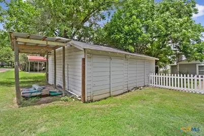 425 E 13th Avenue, Belton, TX 76513 - Photo 35