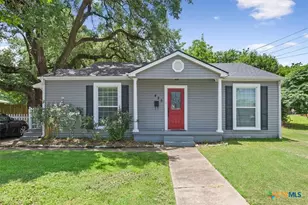 425 E 13th Ave, Belton, TX 76513 - Photo 1