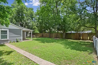 425 E 13th Avenue, Belton, TX 76513 - Photo 31
