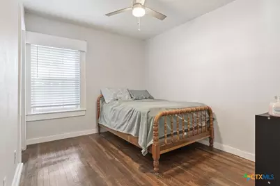 425 E 13th Avenue, Belton, TX 76513 - Photo 25