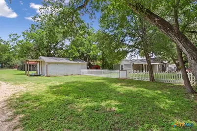 425 E 13th Avenue, Belton, TX 76513 - Photo 37