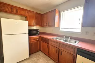 1413 Marlton St, San Marcos, TX 78666 - Photo 13