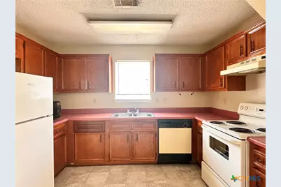 1413 Marlton Street, San Marcos, TX 78666 - Photo 11