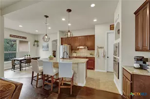 1937 Hunters Cove, New Braunfels, TX 78132 - Photo 3