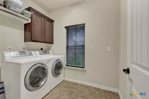 1937 Hunters Cove, New Braunfels, TX 78132 - Photo 21