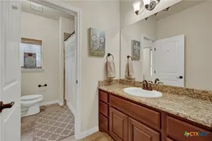 1937 Hunters Cove, New Braunfels, TX 78132 - Photo 19