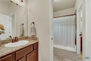 1937 Hunters Cove, New Braunfels, TX 78132 - Photo 17
