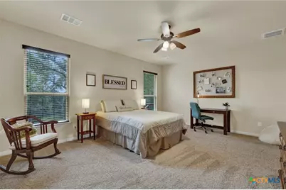 1937 Hunters Cove, New Braunfels, TX 78132 - Photo 17