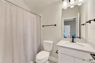 2223 Bluewood St, New Braunfels, TX 78132 - Photo 31