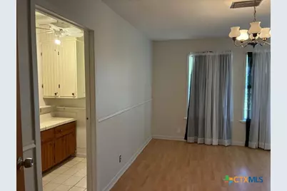 1997 Martinez Road, Yoakum, TX 77995 - Photo 9