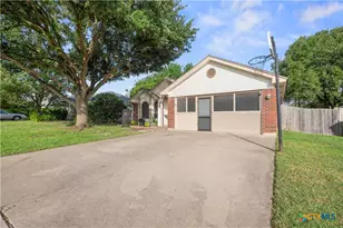 307 Wagontrain Cir, Copperas Cove, TX 76522 - Photo 3