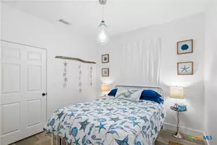 27 Marlin Azul Ln, Port O'Connor, TX 77982 - Photo 17