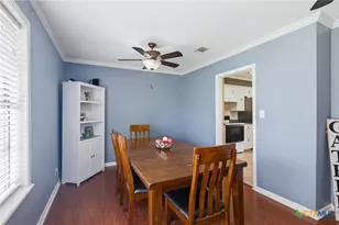 309 Viking St, Victoria, TX 77905 - Photo 5