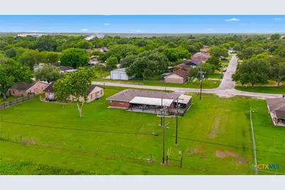 309 Viking Street, Victoria, TX 77905 - Photo 35