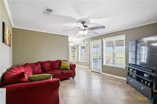 309 Viking St, Victoria, TX 77905 - Photo 11