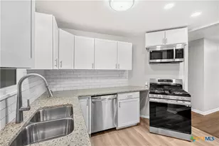 1611 S 33rd St, Temple, TX 76504 - Photo 5