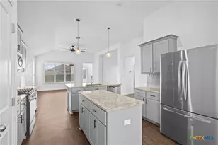 103 Dripping Spring, Victoria, TX 77904 - Photo 7