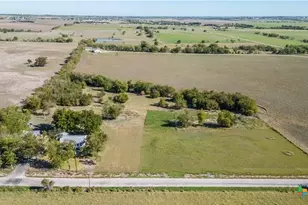 12802 County Line Rd, Rogers, TX 76569 - Photo 33