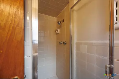 703 W Avenue F, Copperas Cove, TX 76522 - Photo 15