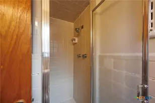 703 W Avenue F, Copperas Cove, TX 76522 - Photo 15