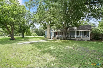 1320 W San Antonio Street, Lockhart, TX 78644 - Photo 5