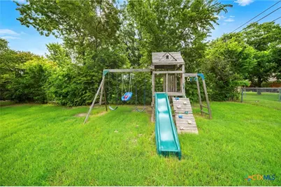 111 W Welton Avenue, Temple, TX 76501 - Photo 31