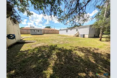 13161 Harbor Drive, Temple, TX 76502 - Photo 35